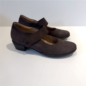 Hartjes Women's City Mary Jane Pump In chocolate